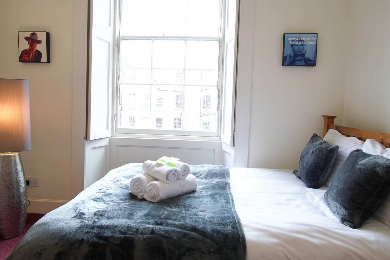 Altido Castle Terrace 3 Bedroom Apartment - Old Town Edimburgo Exterior foto