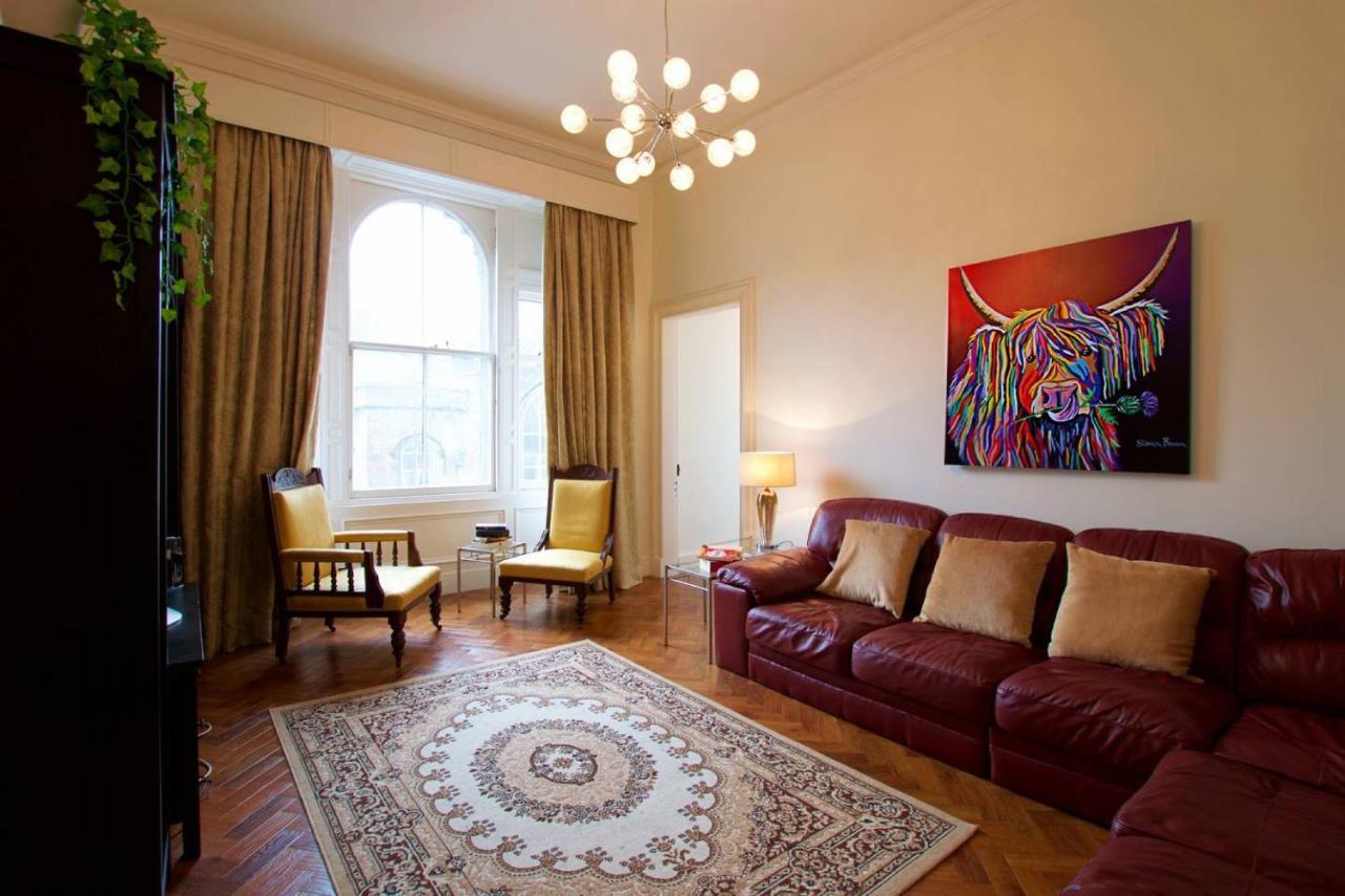 Altido Castle Terrace 3 Bedroom Apartment - Old Town Edimburgo Exterior foto